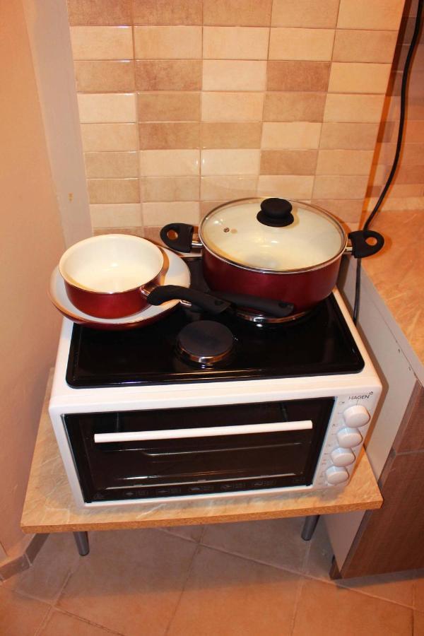 Amazing Studio Next To Center 10 Minutes Walk No1 Apartment *